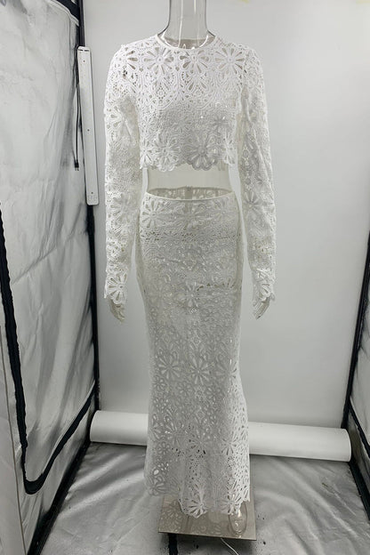 Gracefully Styled Garment for Any Occasion