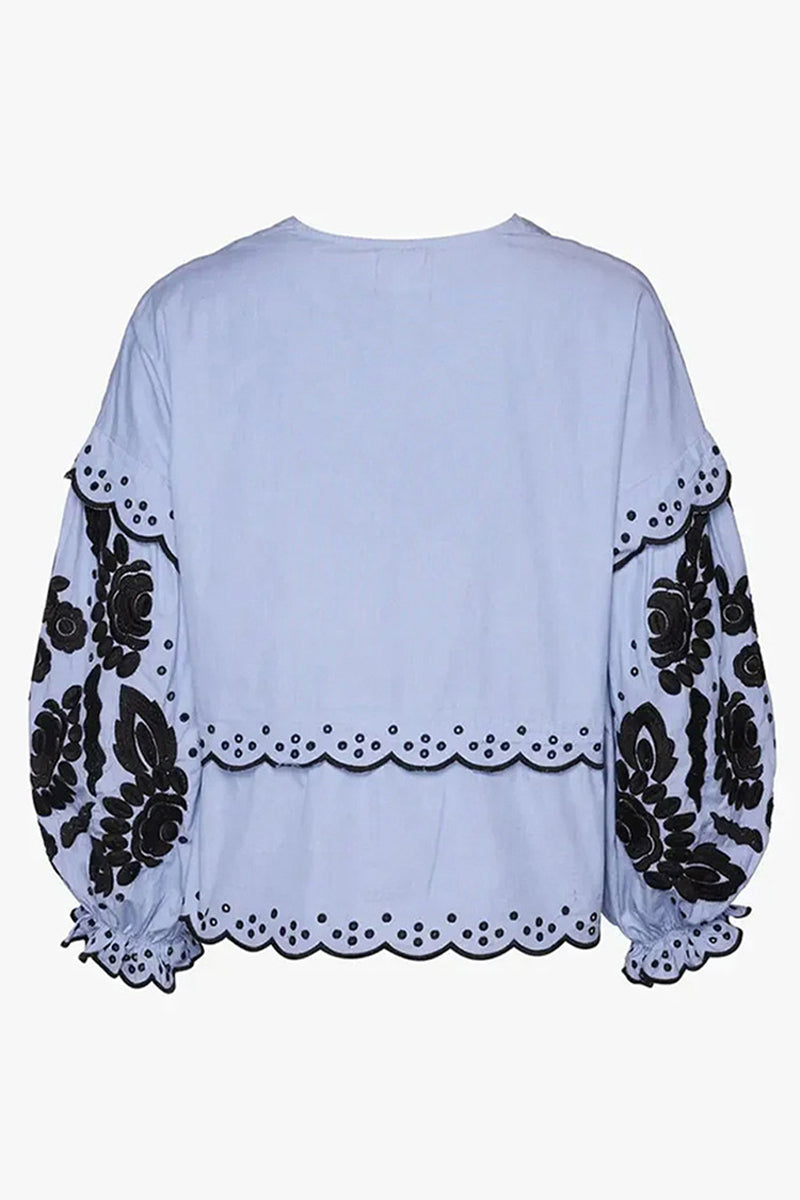 Gracefully Styled Blouse for Any Occasion