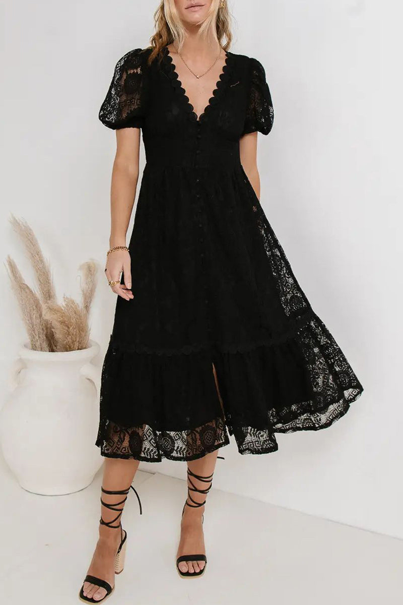 Well Tailored Dress with a Graceful Silhouette