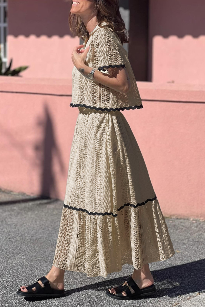 Gracefully Styled Garment for Any Occasion
