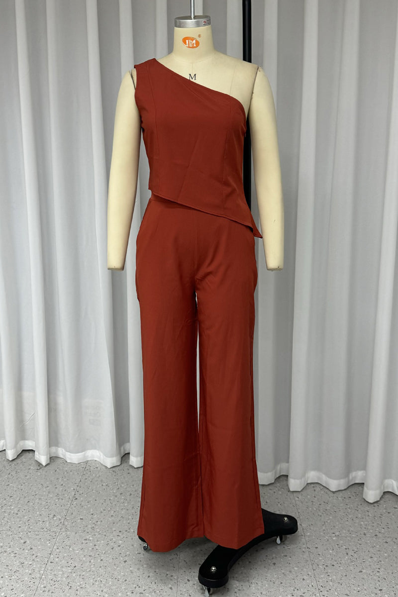 Sophisticated Garment with a Clean Classic Look