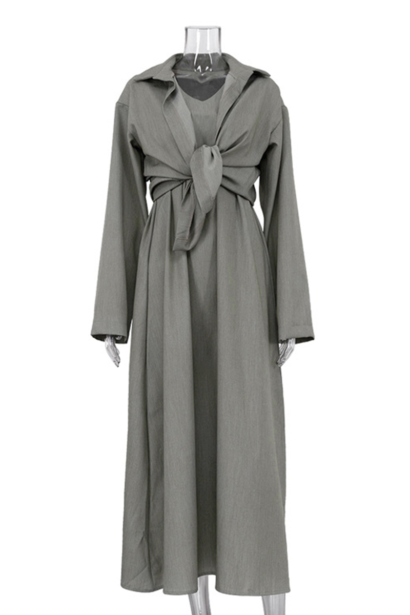 Effortlessly Elegant Garment with a Timeless Design