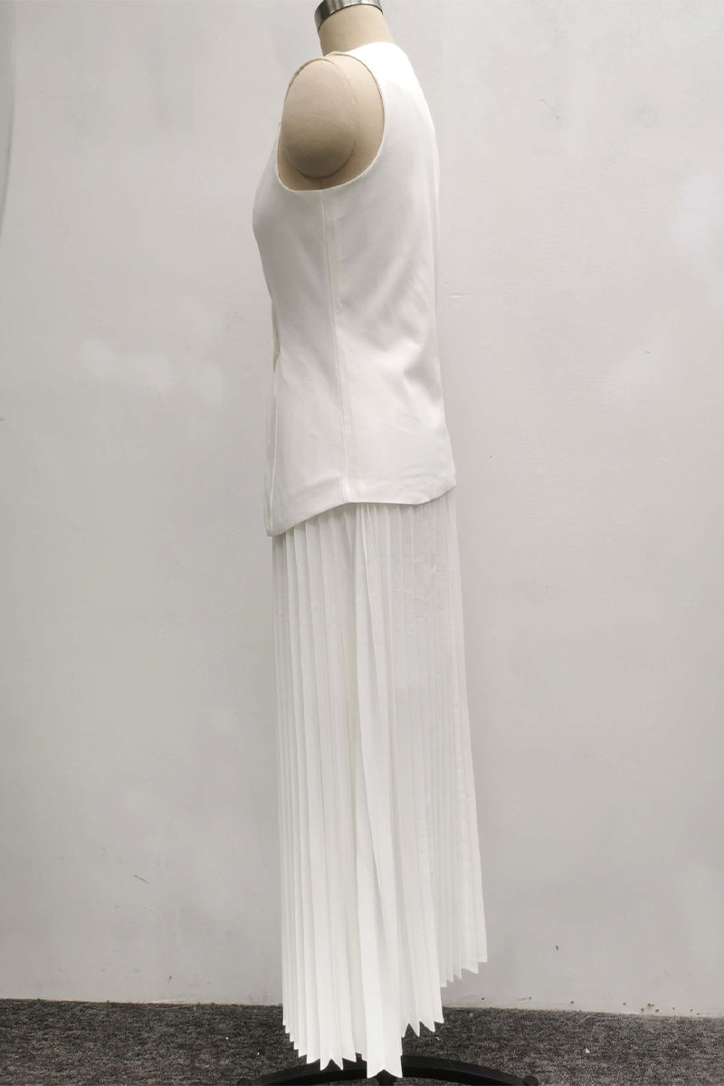 Polished Garment with an Effortless Classic Look