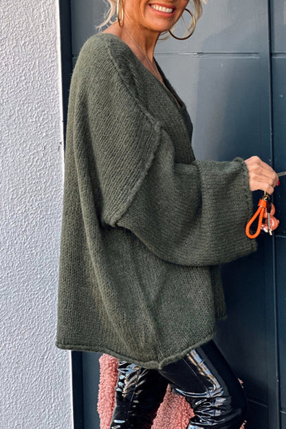 Classic Vintage Sweater with a Flattering Fit