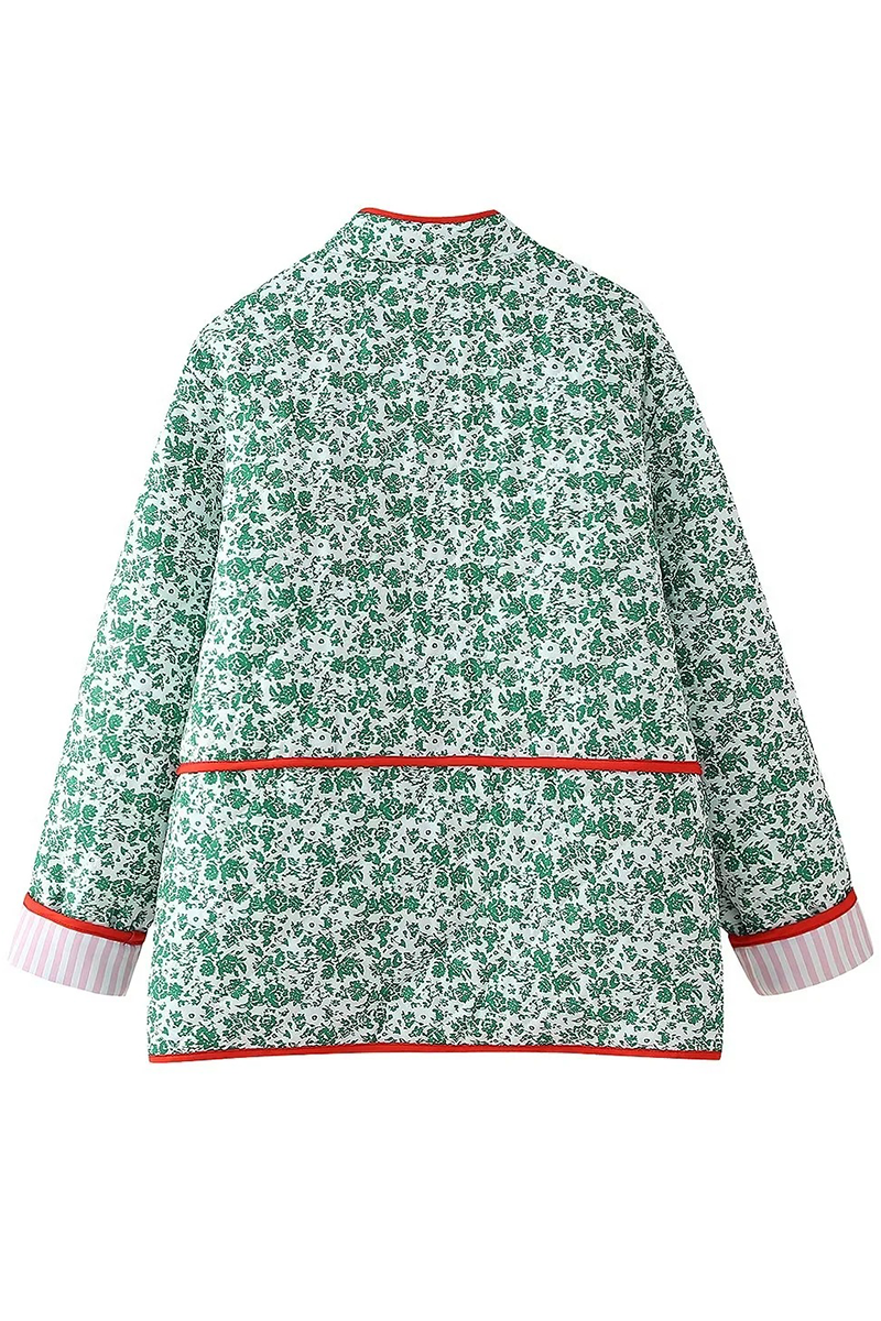 Sophisticated Garment with a Clean Classic Look