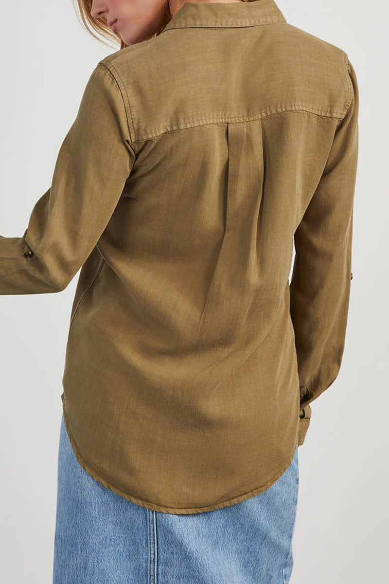 Beautifully Finished Blouse in a Timeless Design