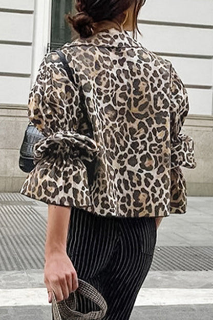 Beautifully Crafted Blouse in a Classic Style