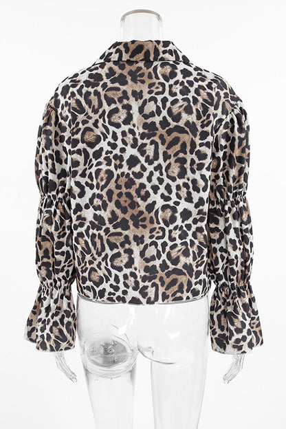 Beautifully Crafted Blouse in a Classic Style