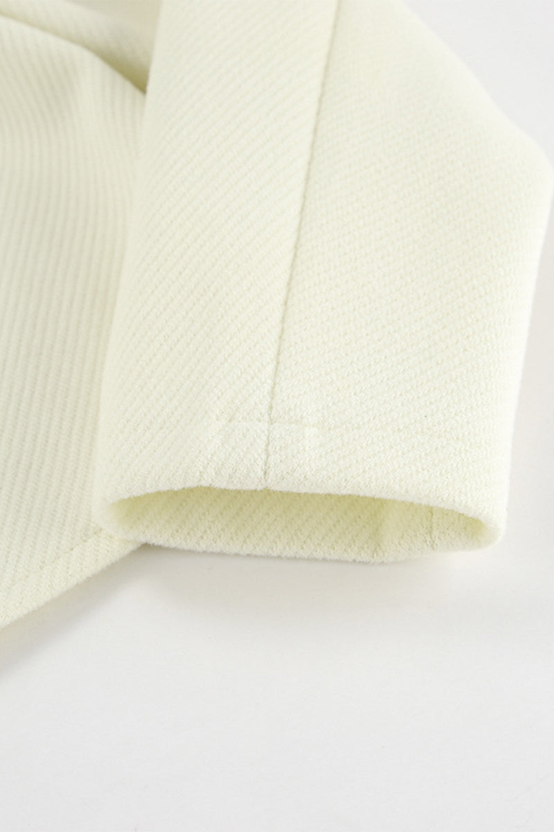 Gracefully Styled Garment for Any Occasion