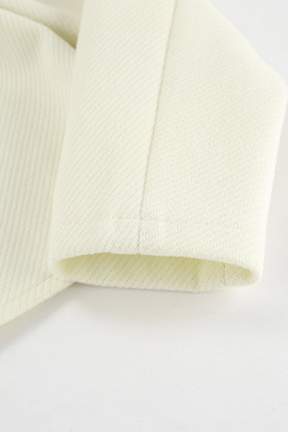 Gracefully Styled Garment for Any Occasion