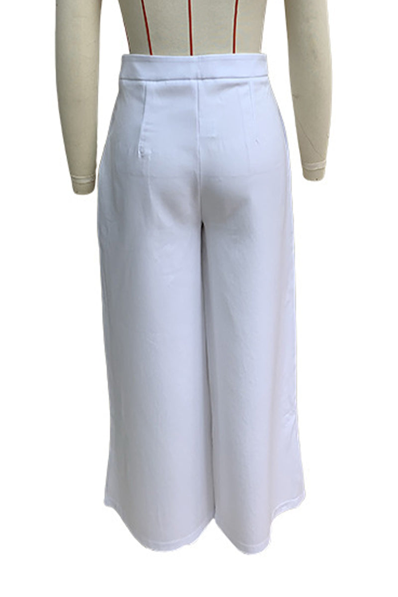 Effortlessly Elegant Pants with a Timeless Design