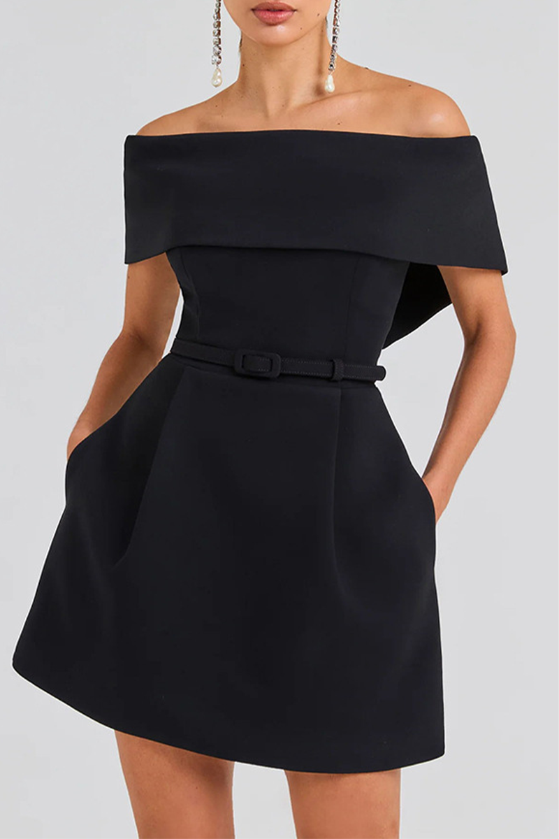 Well Tailored Dress with a Graceful Silhouette