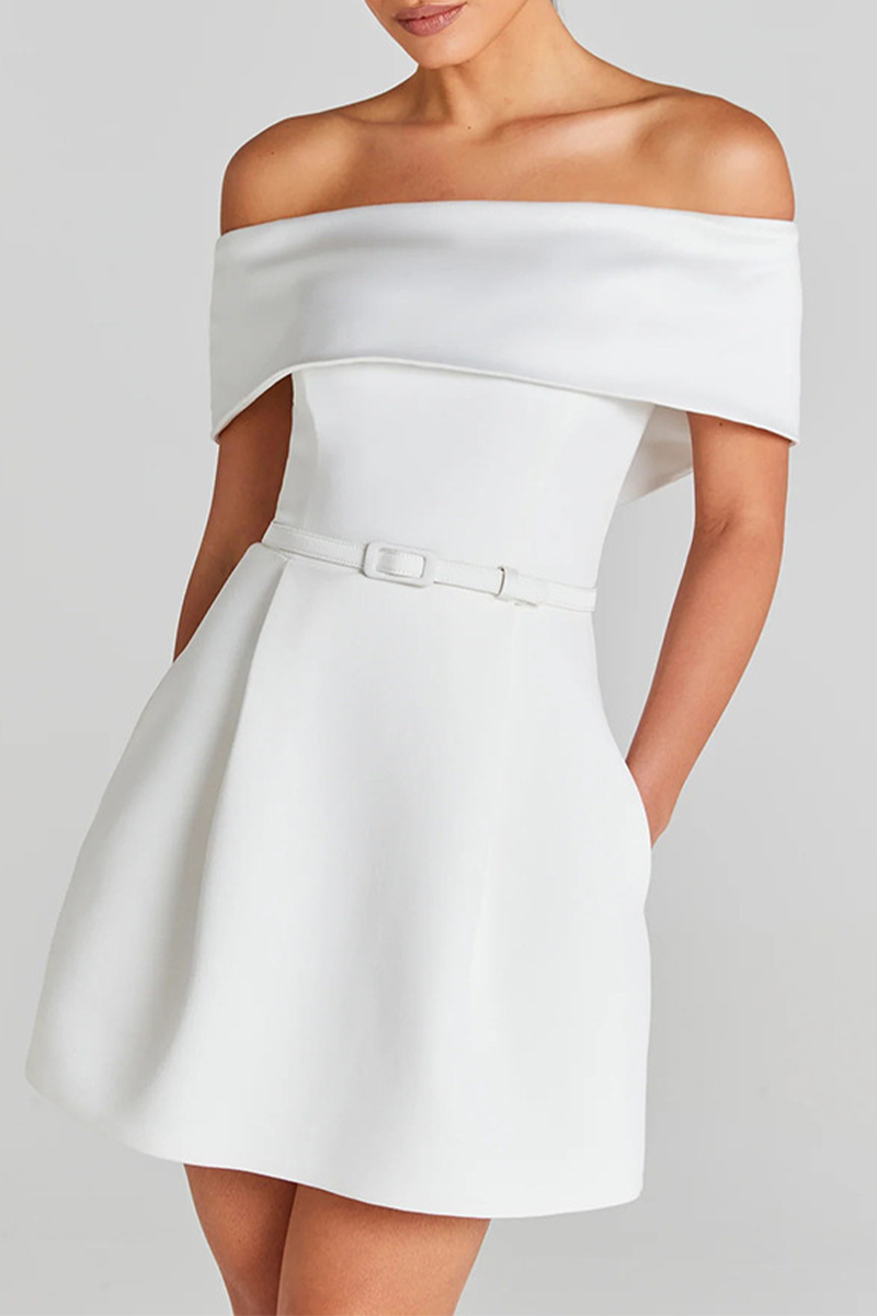 Well Tailored Dress with a Graceful Silhouette