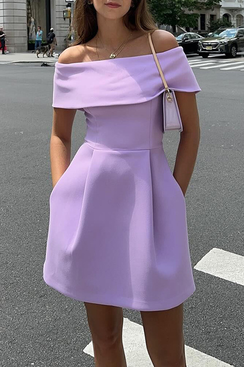 Well Tailored Dress with a Graceful Silhouette
