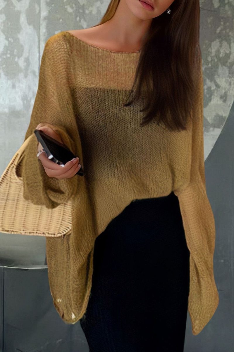 Well Tailored Sweater with a Graceful Silhouette