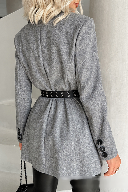 Sophisticated Garment with a Clean Classic Look