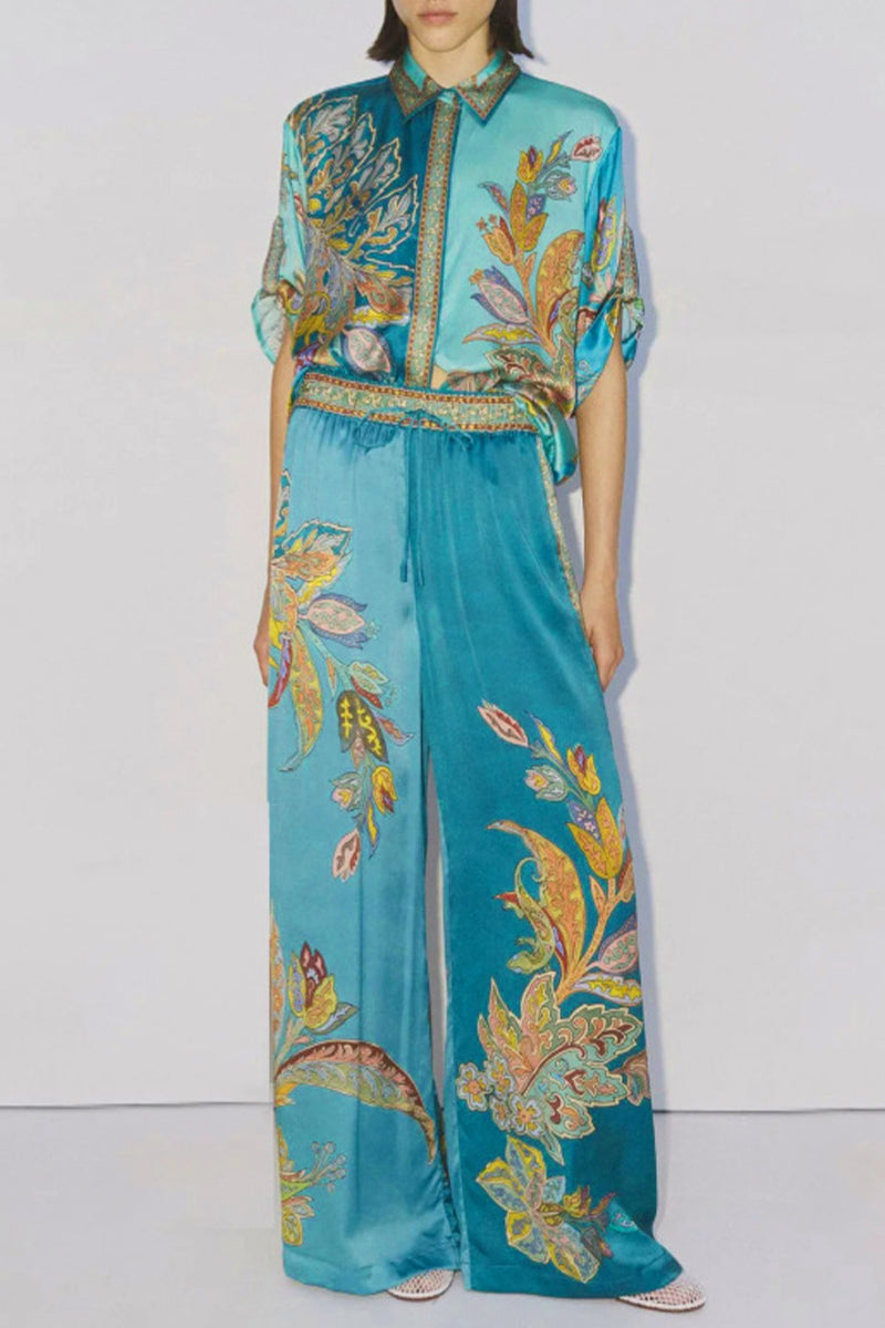 Classic Vintage Garment with a Flattering Fit