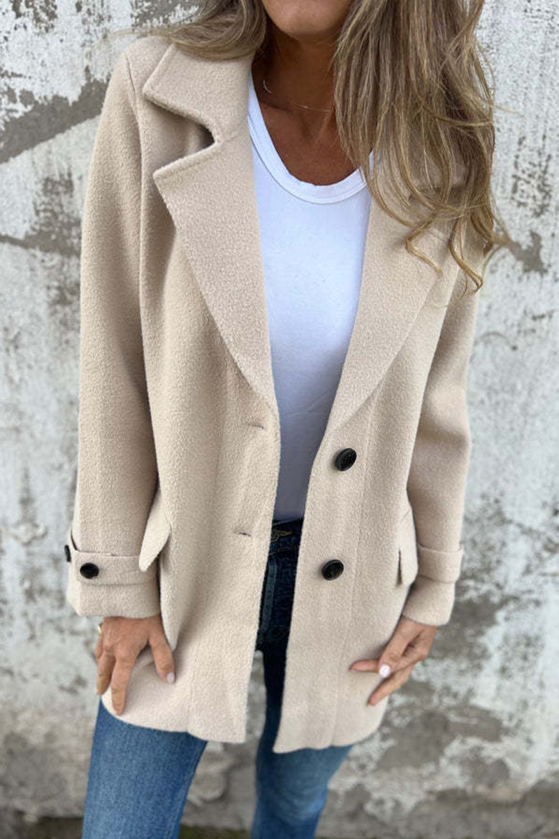 Gracefully Styled Garment for Any Occasion