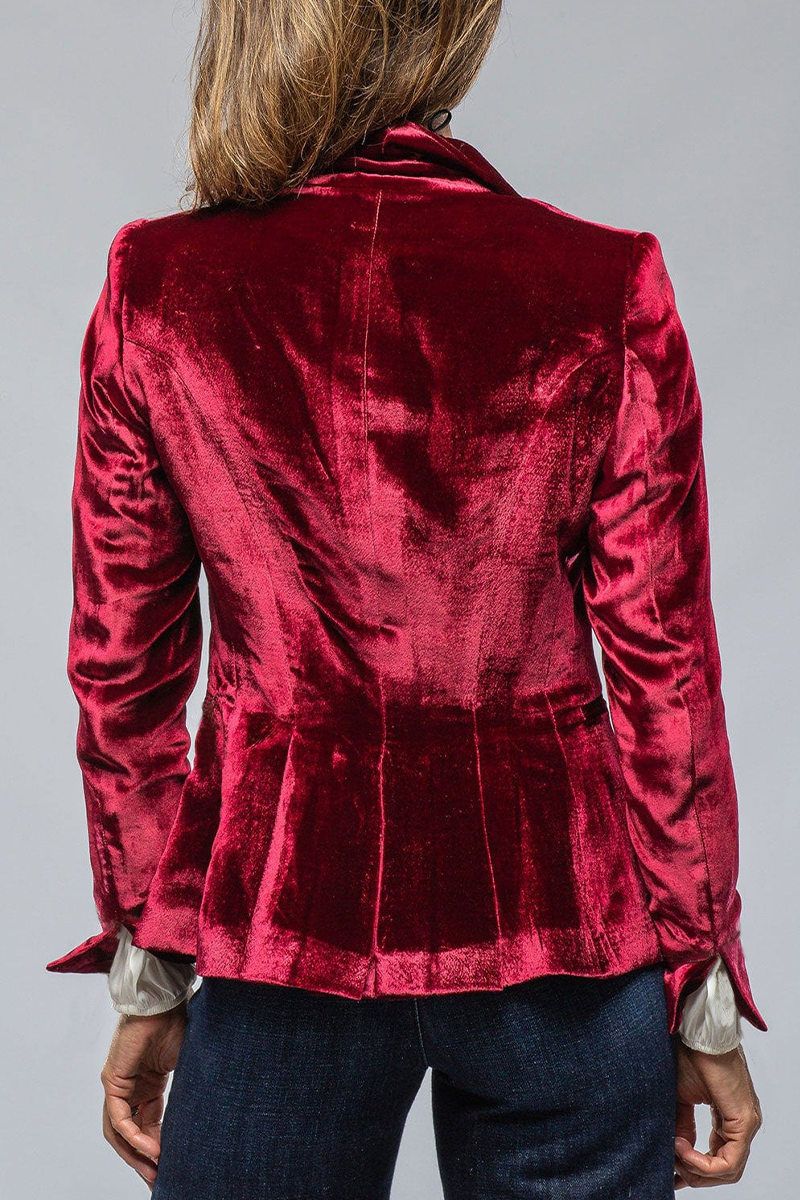 Elegantly Styled Garment for Everyday Wear