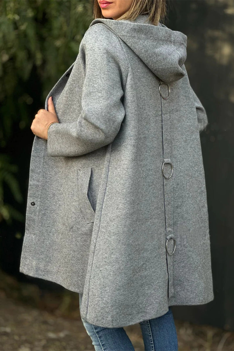 Sophisticated Garment with a Clean Classic Look