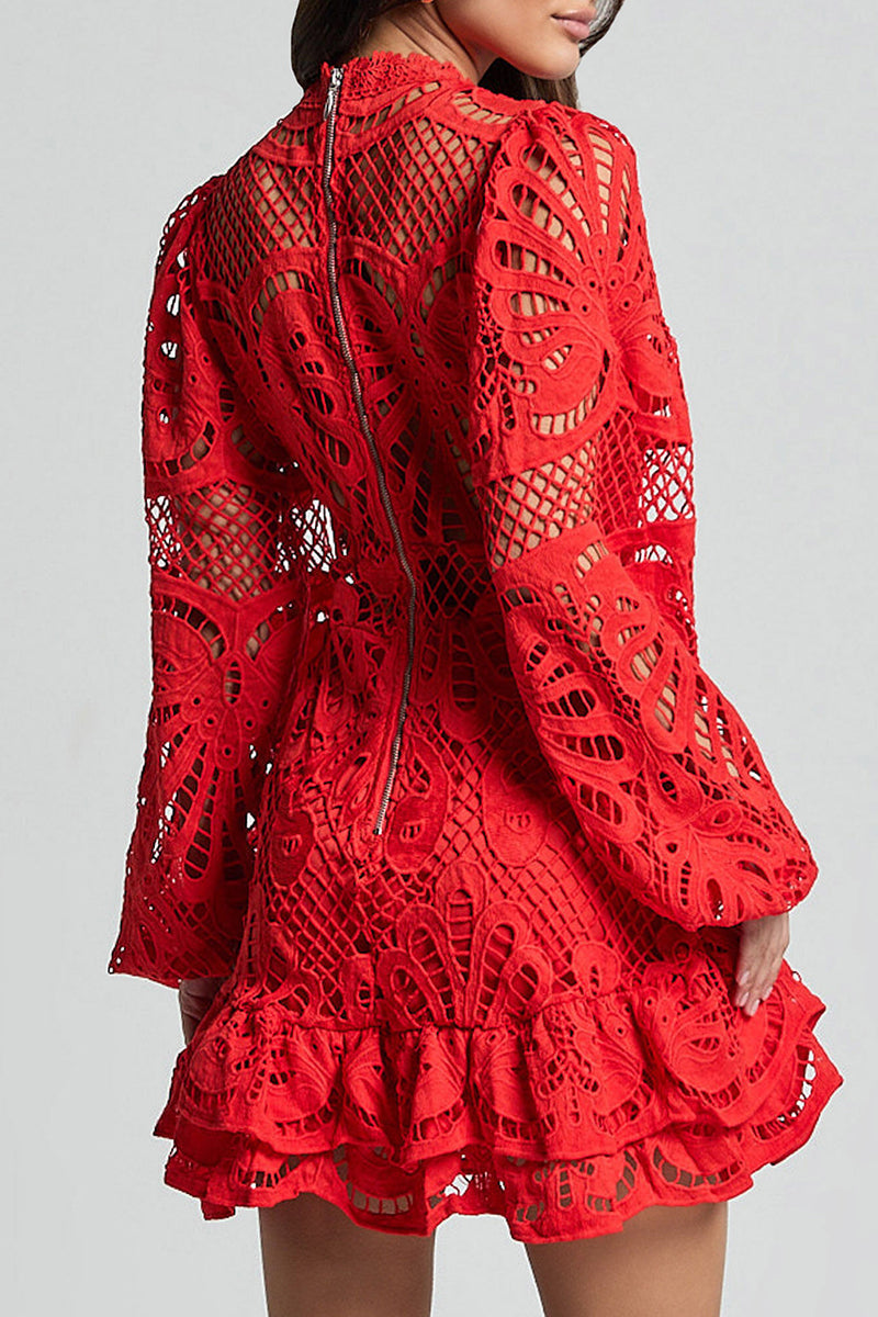 Well Tailored Dress with a Graceful Silhouette