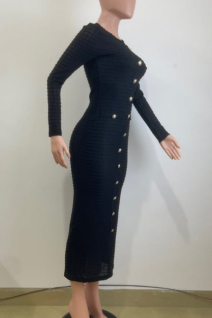 Gracefully Styled Dress for Any Occasion