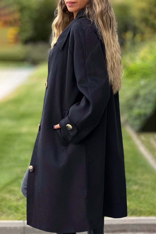 Sophisticated Garment with a Clean Classic Look