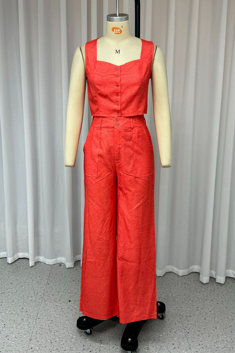 Sophisticated Garment with a Clean Classic Look