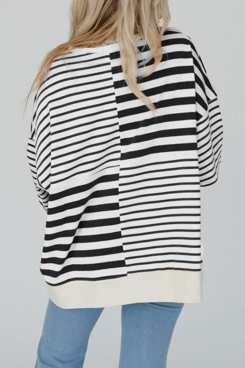 Well Tailored T-Shirt with a Graceful Silhouette