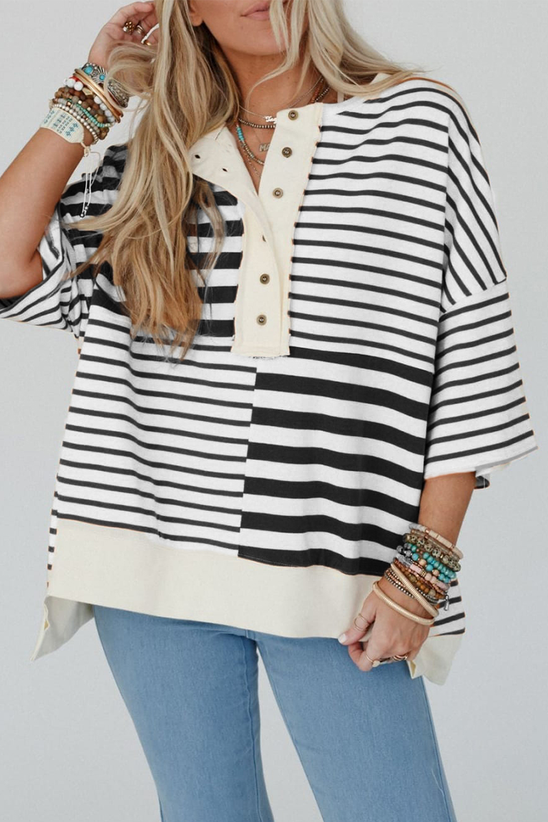 Well Tailored T-Shirt with a Graceful Silhouette