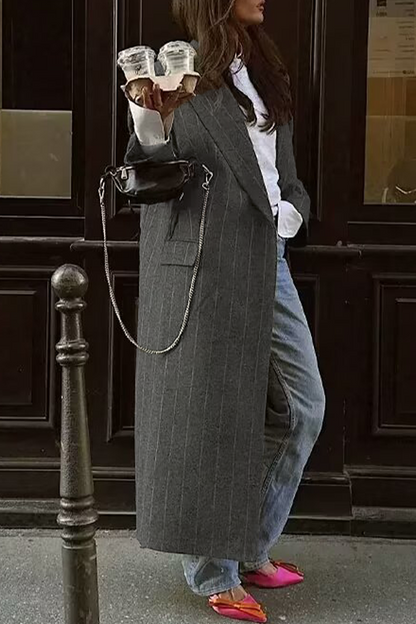 Sophisticated Garment with a Clean Classic Look