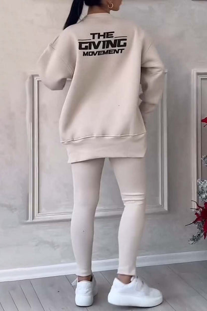 Effortlessly Elegant Garment with a Timeless Design
