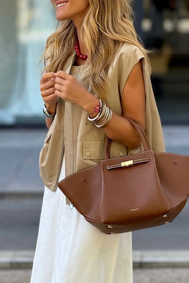 Polished Garment with an Effortless Classic Look