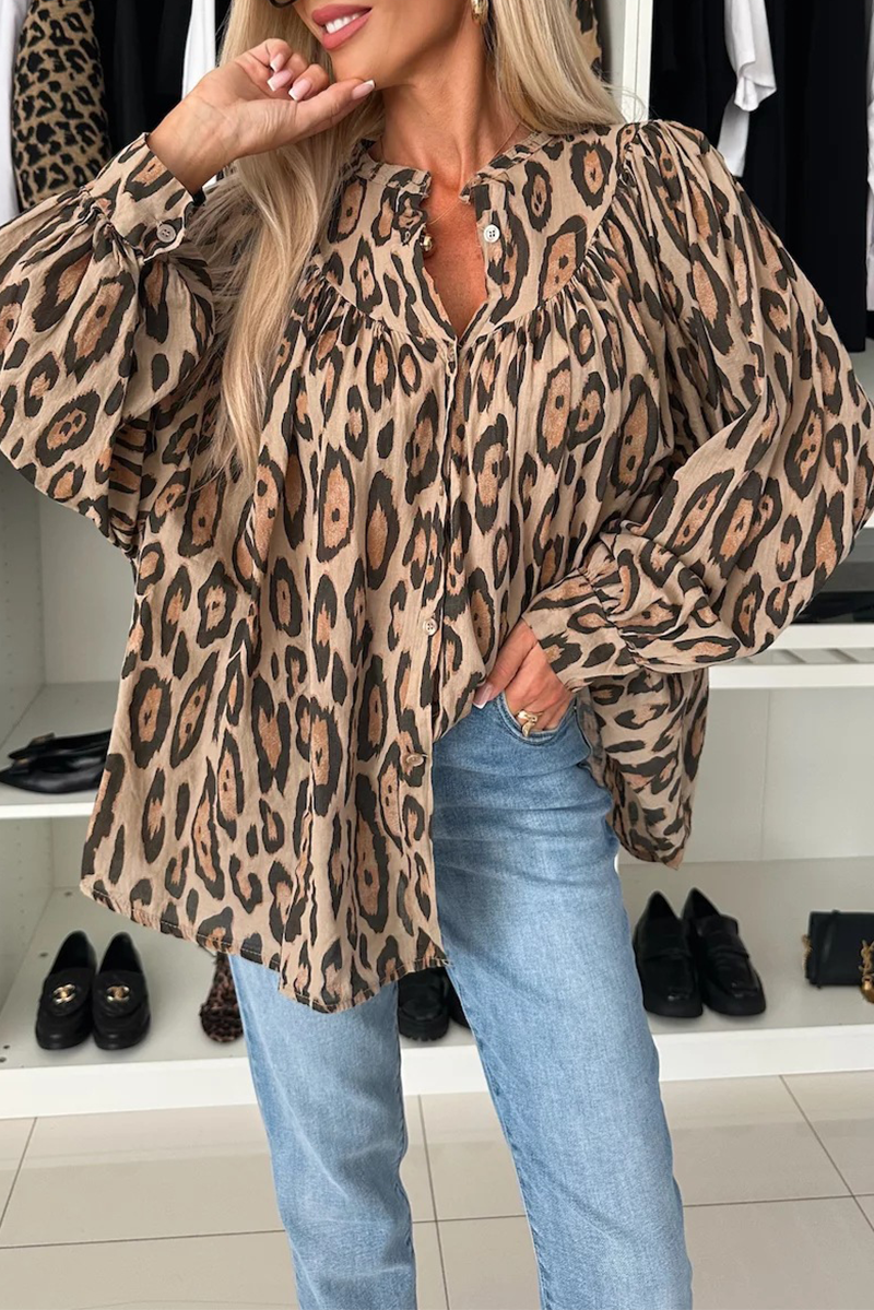Classic Vintage & Enduringly Stylish Blouse