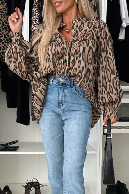 Classic Vintage & Enduringly Stylish Blouse