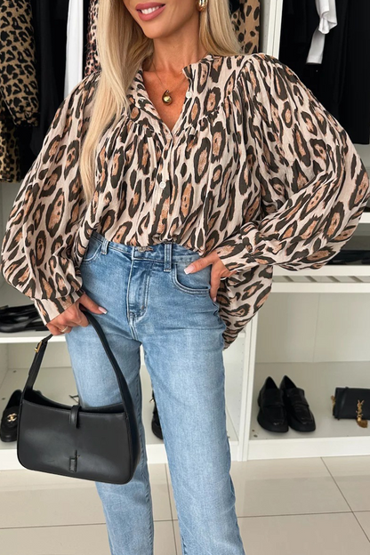 Classic Vintage & Enduringly Stylish Blouse