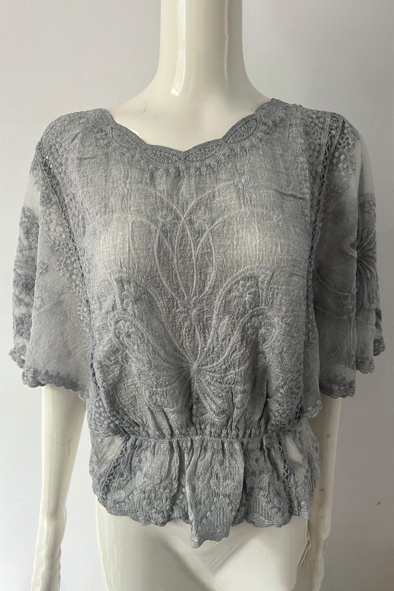 Beautifully Finished Blouse in a Timeless Design