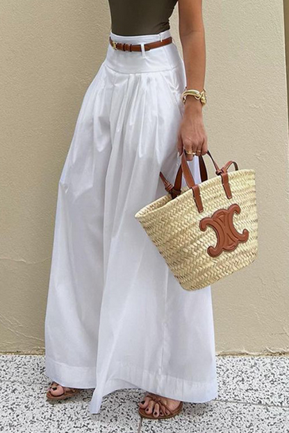 Classic Vintage Trousers with a Flattering Fit