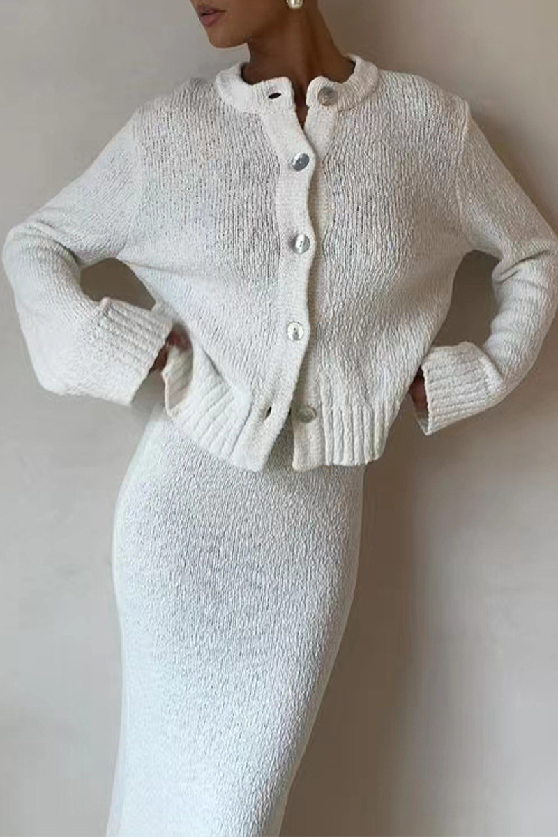 Sophisticated Garment with a Clean Classic Look