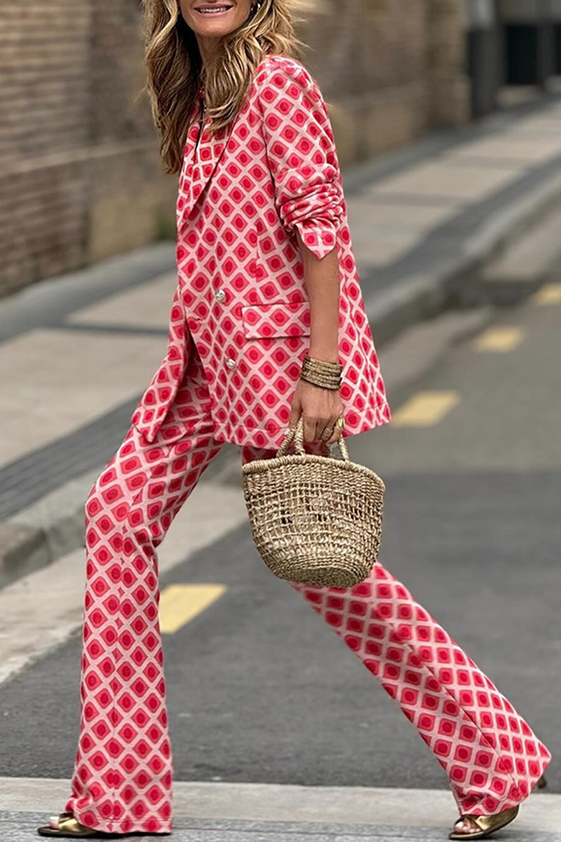 Gracefully Styled Garment for Any Occasion