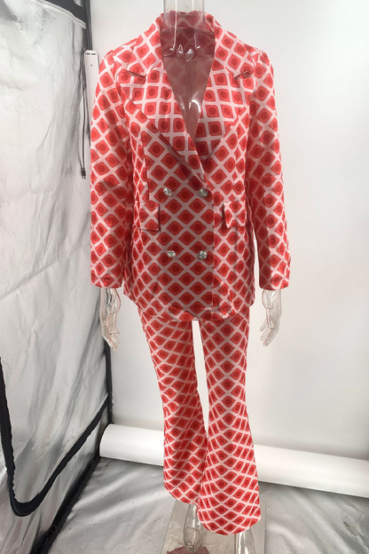 Gracefully Styled Garment for Any Occasion