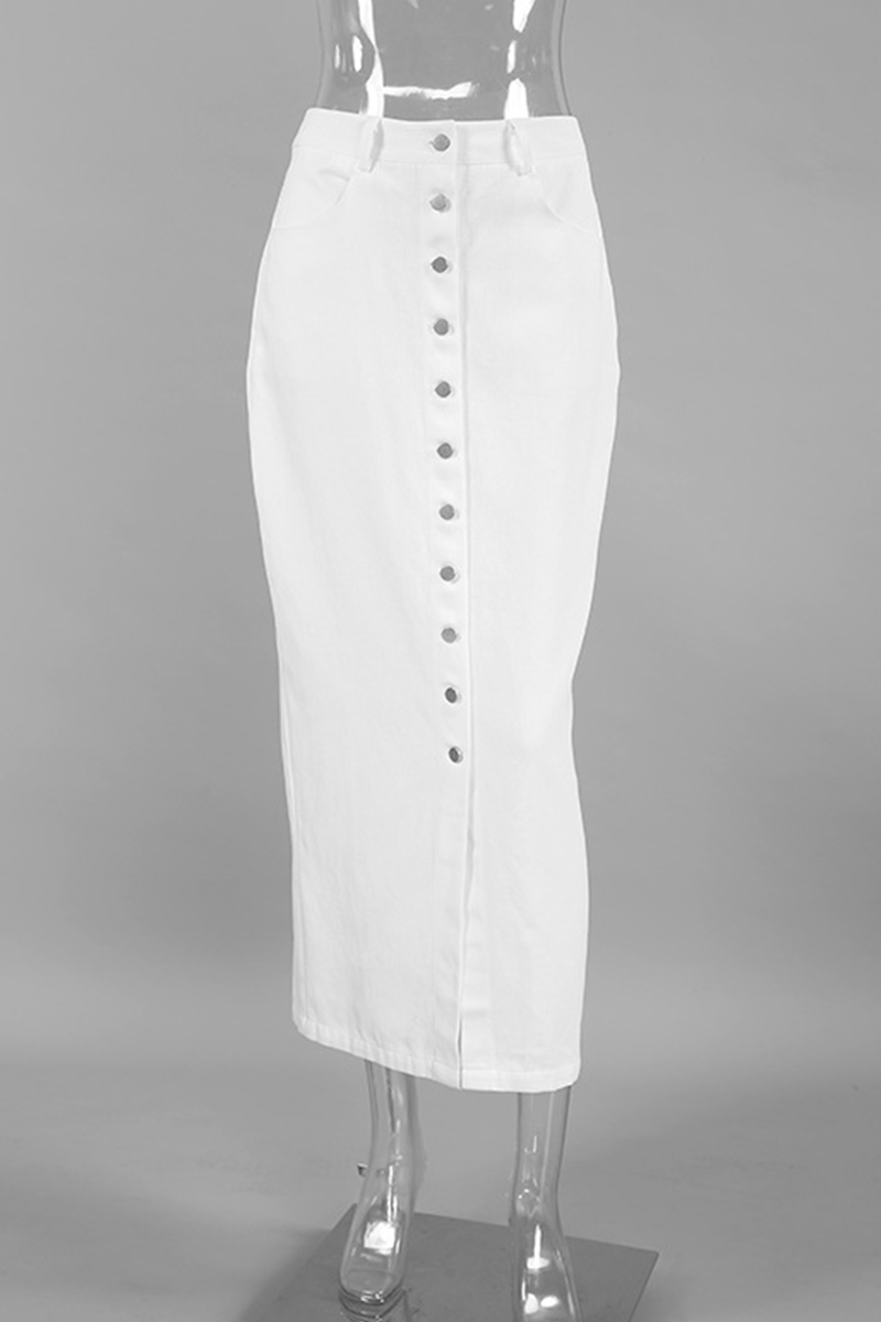 Classic Vintage Pants with a Flattering Fit