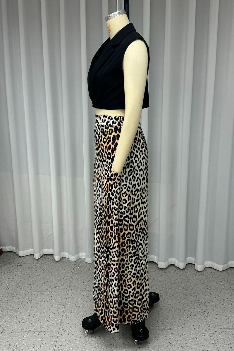 Classic Vintage Garment with a Flattering Fit