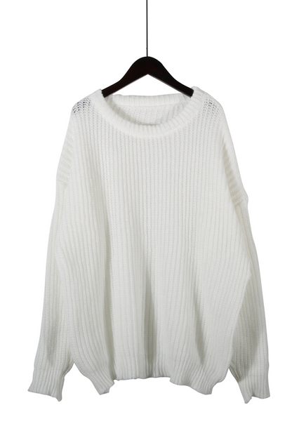 Well Tailored Sweater with a Graceful Silhouette