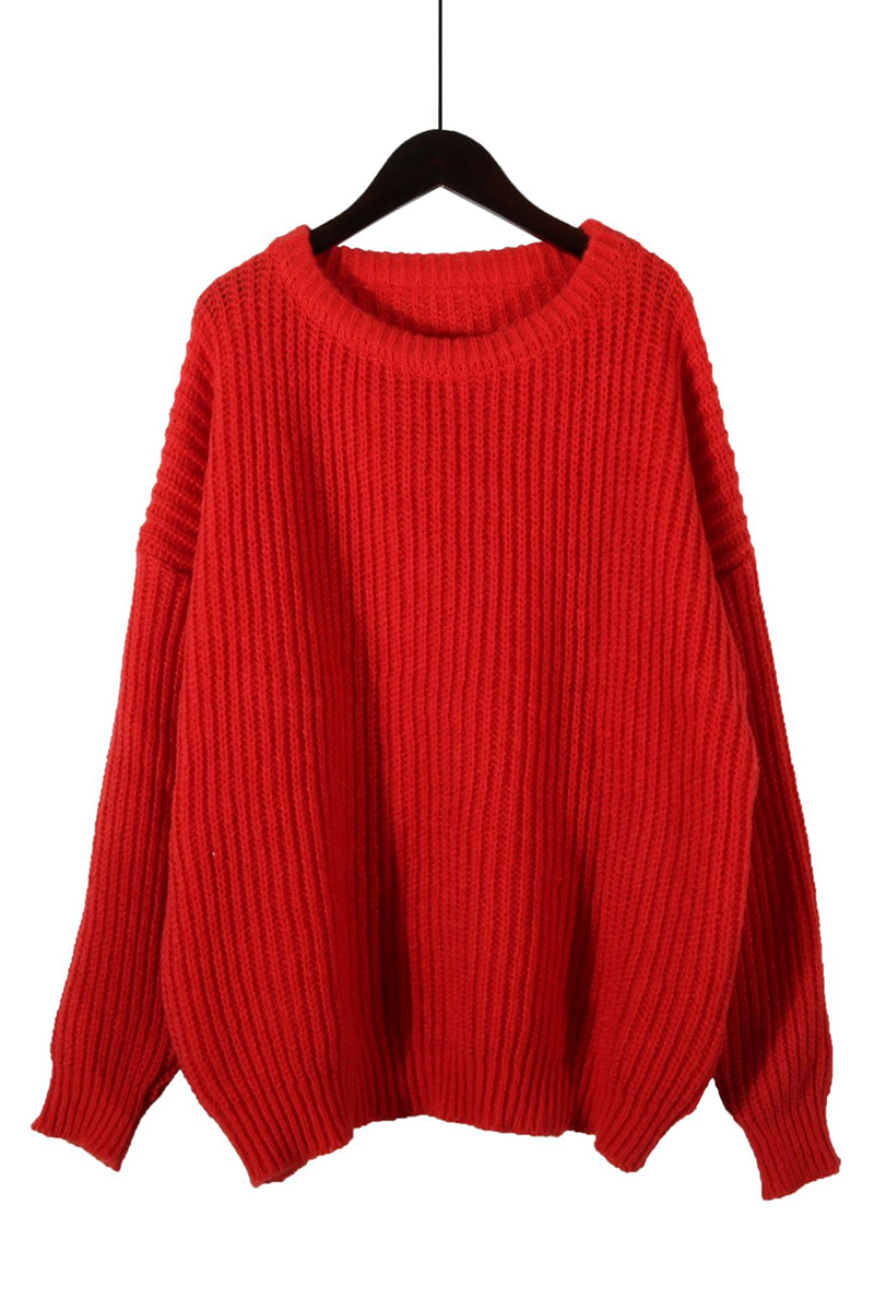 Well Tailored Sweater with a Graceful Silhouette
