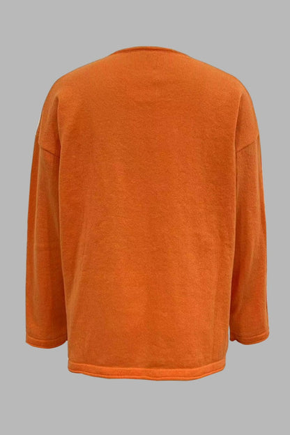 Beautifully Finished Top in a Timeless Design