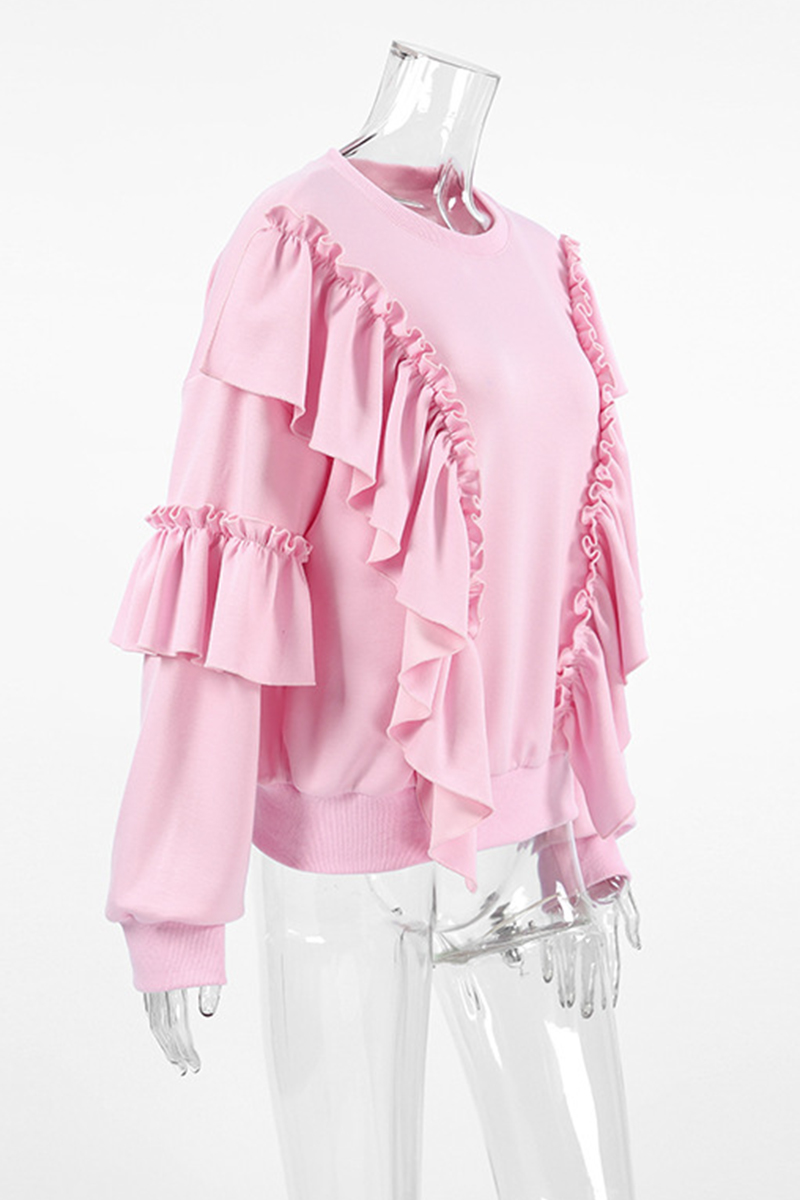 Effortlessly Elegant Garment with a Timeless Design
