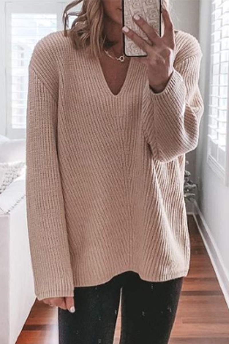 Beautifully Finished Sweater in a Timeless Design