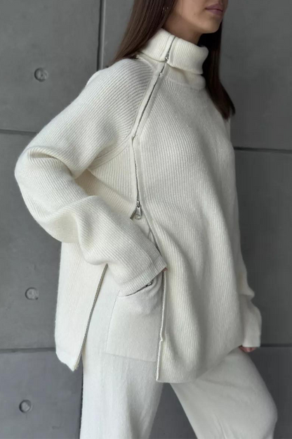 Effortlessly Elegant Garment with a Timeless Design