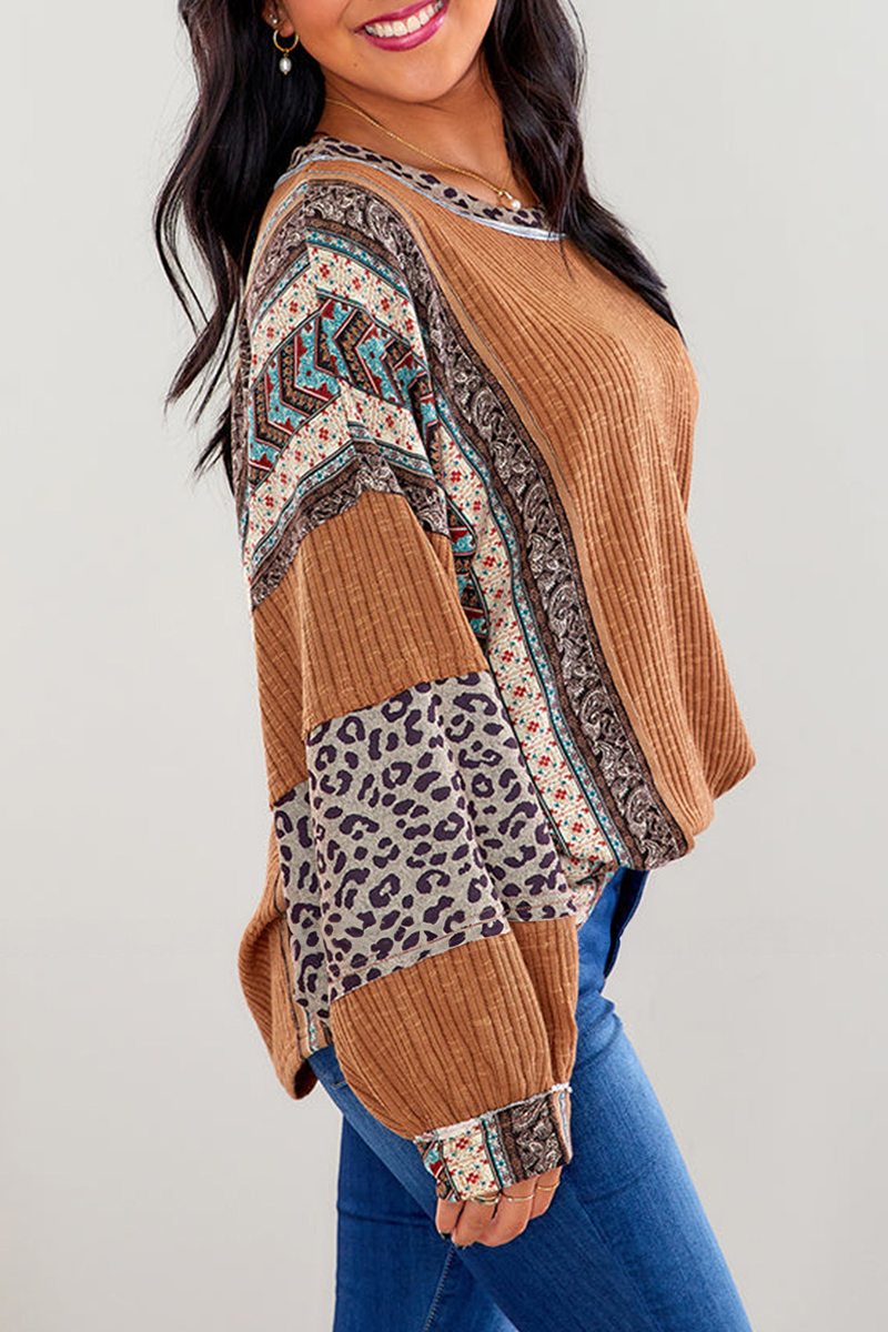 Classic Vintage Top with a Flattering Fit
